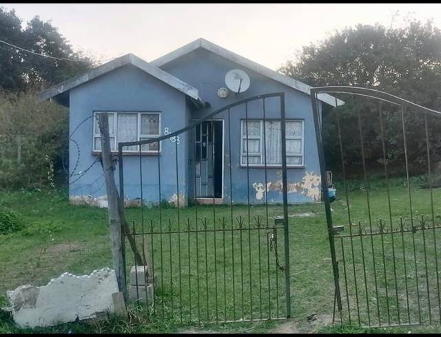 2 BEDROOM HOUSE FOR SALE IN ILLOVO BEACH